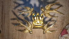 Load image into Gallery viewer, Imitation Gold Leaf Sheets: Gilding Decoration (25pcs 14x14cm) 5 1/2 inch