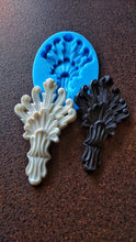 Load image into Gallery viewer, Silicone Mold for Ornate Furniture Embellishment : Vintage Upcycling (13.9cm)