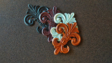 Load image into Gallery viewer, Fleur de Lis Silicone Mold: Vintage Heraldic Embellishments (19.5cm) , Fleur de lis Applique, Fleur de lys Mould, Molds for Clay, Molds For Resin, furniture moldings (Copy) (Copy)