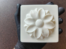 Load image into Gallery viewer, Silicone Mold with volumetric flower element, DIY tiles for home art projects