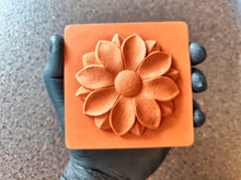 Load image into Gallery viewer, Silicone Mold with volumetric flower element, DIY tiles for home art projects