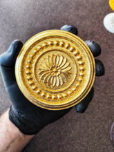 Load image into Gallery viewer, Imitation Gold Leaf Sheets: Gilding Decoration (25pcs 14x14cm) 5 1/2 inch