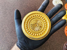 Load image into Gallery viewer, Furniture Rosette Silicone Mold: Wood Carving Embellishment, 9.7cm