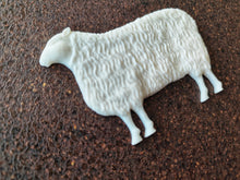Load image into Gallery viewer, Sheep Resin Applique: Furniture Embellishment, Animal Miniature (11.7cm)