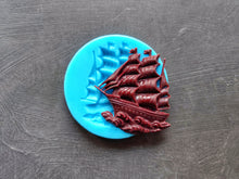 Load image into Gallery viewer, Small Sailboat Silicone Mold: Miniature Frigate Applique (6.3cm)