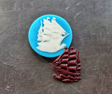Load image into Gallery viewer, Small Sailboat Silicone Mold: Miniature Frigate Applique (6.3cm)