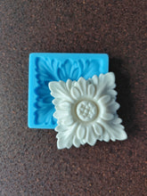 Load image into Gallery viewer, Square Rosette Silicone Mold (7.5x7.5cm): Furniture Applique, Resin & Clay Mold