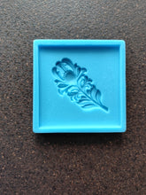 Load image into Gallery viewer, Feather Tile Silicone Mold: DIY Plaster Concrete Mould (9.8x9.8cm)