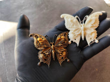 Load image into Gallery viewer, Butterfly resin Applique, volumetric overlays for furniture and hand decoration 1 pcs