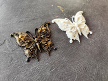Load image into Gallery viewer, Butterfly resin Applique, volumetric overlays for furniture and hand decoration 1 pcs