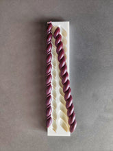 Load image into Gallery viewer, Silicone mold for trim appliques, Rope/Braided moulding castings, twist Carvings (21.5cm)
