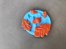 Load image into Gallery viewer, Oak Leafs and Acorns Silicone Mold, Resin/Chocolate/Fondant/Clay Castings