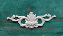 Load image into Gallery viewer, Long central ornament mould