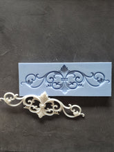 Load image into Gallery viewer, Silicone Mold for vintage style french element 19 cm long