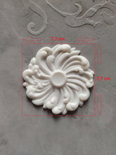 Load image into Gallery viewer, Silicone Mold Whirpool