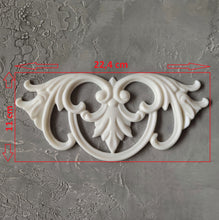 Load image into Gallery viewer, Large central resin ornament for furniture upcicling or Home art project