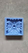Load image into Gallery viewer, Silicone Mold Chic Square