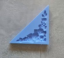 Load image into Gallery viewer, Berry Corners Silicone Mould // Shabby Chic Berry appliques