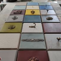 Load image into Gallery viewer, Silicone molds for central furniture embellishments 17.5 cm long
