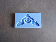 Load image into Gallery viewer, Silicone Form Corners