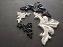 Load image into Gallery viewer, Corners Silicone Mold // Chic Decors