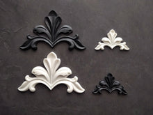 Load image into Gallery viewer, Corners Silicone Mold // Chic Decors