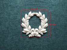 Load image into Gallery viewer, Wreath mold,  Wreath Applique, Wreath Mould, Molds for Clay, Molds For Resin, Silicone Rubber silicone form christmas applique wreath onlay