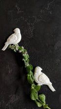 Load image into Gallery viewer, Birds Pair resin pigeons (2pcs) , pigeons appliques, birds onlays, resin mouldings, furniture appliques, animal resin castings