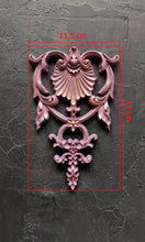 Load image into Gallery viewer, Silicone mold for vertical furniture pediment 4 1/2 x 7 1/2 inch (11.5x19cm) furniture embellishment appliques, mold for resin