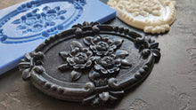 Load image into Gallery viewer, Silicone Mold Flower Bouquet / Applique Mold / Silicone Mold / Furniture Decoration / Mold / Long Mold /Flower Mold / Silicone Rubber