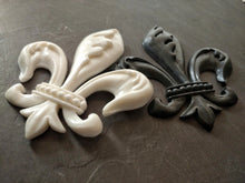 Load image into Gallery viewer, Silicone Mold Fleur De Lys, Fleur de lis Applique, Fleur de lys Mould, Molds for Clay, Molds For Resin, furniture moldings