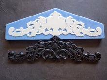 Load image into Gallery viewer, Silicone Mold for long central furniture applique 11.81 inch, Furniture pediments, ornate mouldings, wall pediment, vintage upcycling