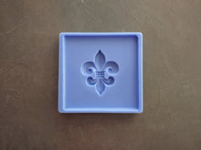 Load image into Gallery viewer, Fleur de Lis square mold for tiles, Silicone mold, Heraldic lily decor, fleur de lis Applique , backsplash tile