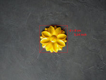 Load image into Gallery viewer, Silicone mold for round flower, furniture embellishment mould, silicone form, onlay mold for clay, furniture upcycling