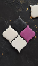 Load image into Gallery viewer, Silicone mold rhombus applique, mold for concrete, mold for resin, mold for clay, rhombus tile