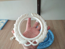 Load image into Gallery viewer, Roman Wreath Resin Applique. Caesar wreath moulding, wall wreath, door wreath, resin onlay