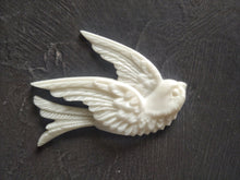 Load image into Gallery viewer, Swallows birds set (3pcs) // furniture appliques, dollhouse furniture, resin sculpture