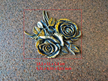 Load image into Gallery viewer, Roses resin flowers bush , furniture makeover , decorative moldings, furniture onlays, flowers appliques