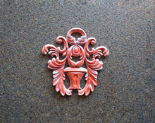 Load image into Gallery viewer, Decorative resin moulding, furniture appliques, wall decore, antique pediment, resin appliques, furniture upcycle, keyhole, wall pediments