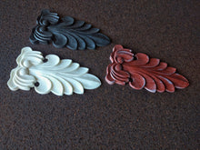 Load image into Gallery viewer, Acanthus style resin moulding, furniture appliques, acanthus brackets, furniture makeover, vintage upcycling
