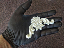 Load image into Gallery viewer, Silicone Mold for decorative corners, molds for clay, moulds for resin, furniture appliques, furniture decorative elements