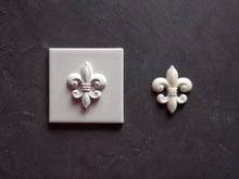 Load image into Gallery viewer, Silicone Mold Fleur de Lis, mold for clay, mold for resin, Vintage element, Heraldic lilly overlays
