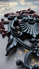 Load image into Gallery viewer, Silicone mold for large ornate vertical pediment 35 cm high (13.8 inch)  furniture embellishment, furniture overlays, vintage makeover