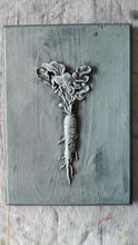 Load image into Gallery viewer, Carrot, Vegetable resin overlay (20cm) , furniture appliques, carrot molding, vegetables appliques, vegetables resin moldings

