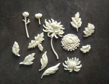 Load image into Gallery viewer, Aster flower set (13pcs) Resin Flowers / floral appliques / furniture upcycle /

