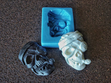 Load image into Gallery viewer, Pirate Skull Silicone Mold: Resin, Concrete, Aquarium Decor
