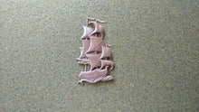 Load image into Gallery viewer, Frigate resin applique, boat moulding, furniture appliques, little frigate onlay, sea mouldings
