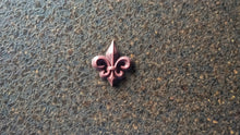 Load image into Gallery viewer, Silicone mold for mini Fleur De Lys appliques 5+5 ,  Fleur de lis Applique, Fleur de lys Mould, Molds for Clay, Molds For Resin, furniture moldings (Copy)
