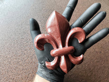 Load image into Gallery viewer, Fleur de Lis Silicone Mold: Vintage Heraldic Embellishments (14.7cm),  Fleur de lis Applique, Fleur de lys Mould, Molds for Clay, Molds For Resin, furniture moldings (Copy) (Copy) (Copy)
