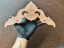 Load image into Gallery viewer, Furniture decorative Corners with wood texture Appliques: Furniture Embellishment (19x19cm)

